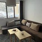 'inn Monastery 3 Ski-to-door דירה